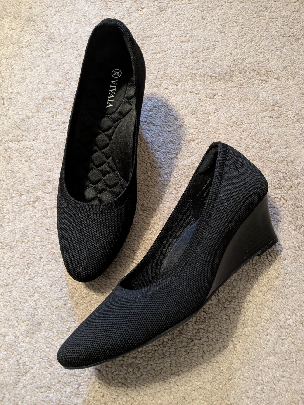 Vivaia 38.5 Black Knit Wedge Heels for Women